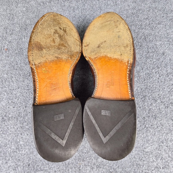 Allen Edmonds \